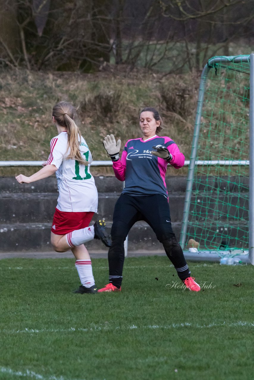 Bild 198 - Frauen SV Boostedt - TSV Aukrug : Ergebnis: 6:2